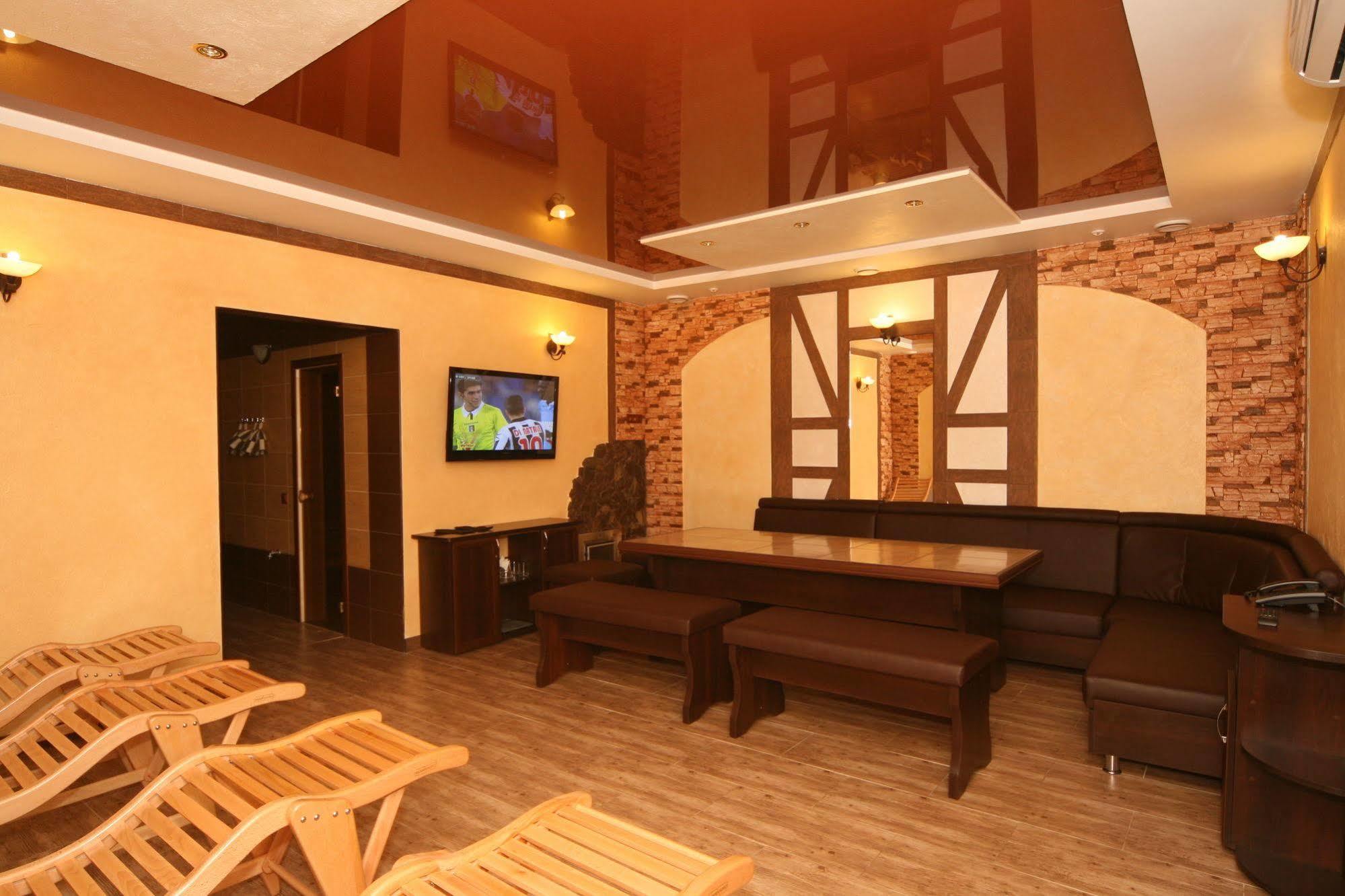 Hotel Fortuna ลวีฟ ภายนอก รูปภาพ