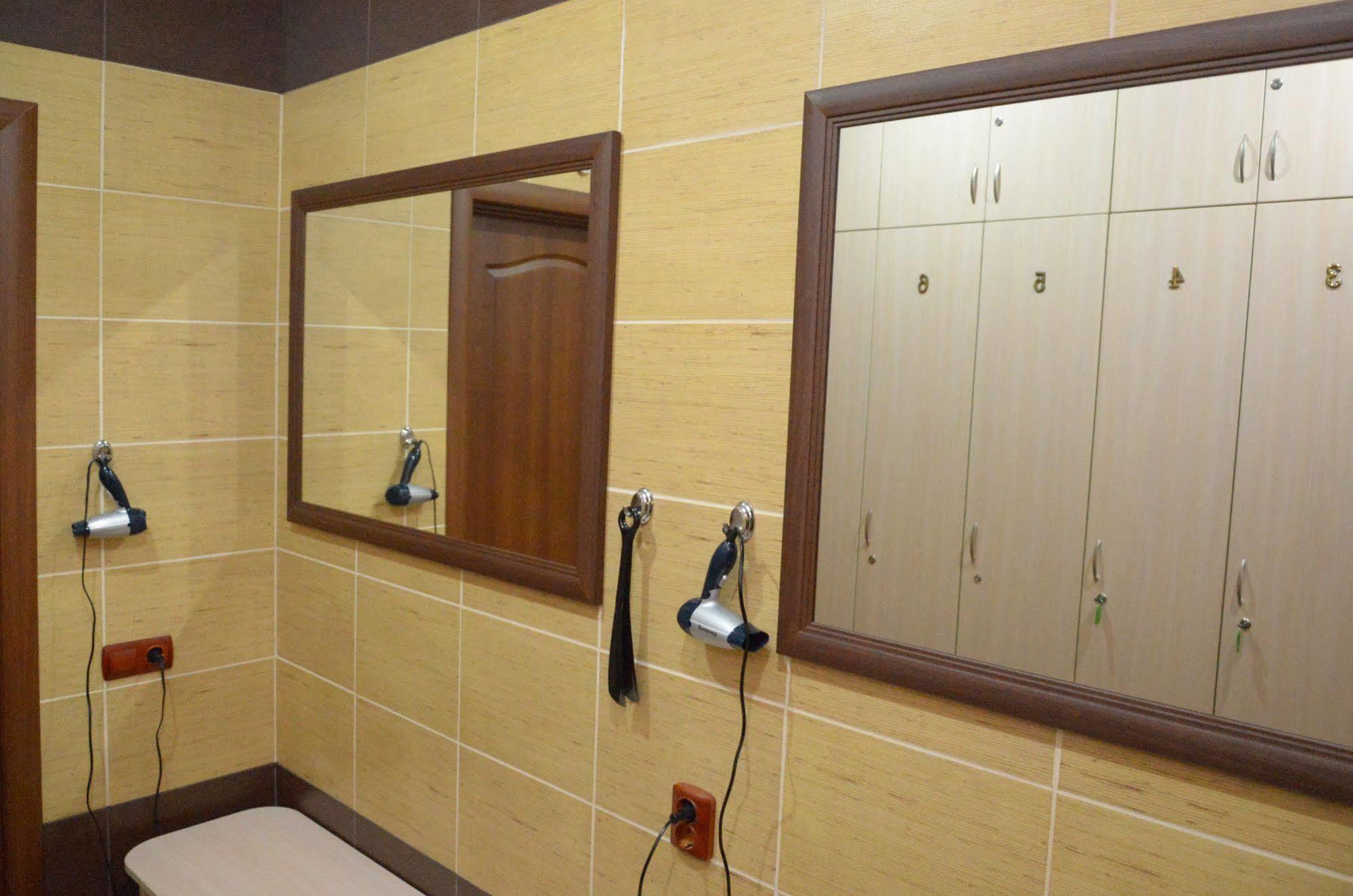 Hotel Fortuna ลวีฟ ภายนอก รูปภาพ